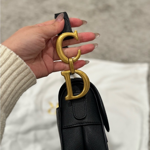 Dior Saddle Grained Calfskin Medium - Picture 4 of 10